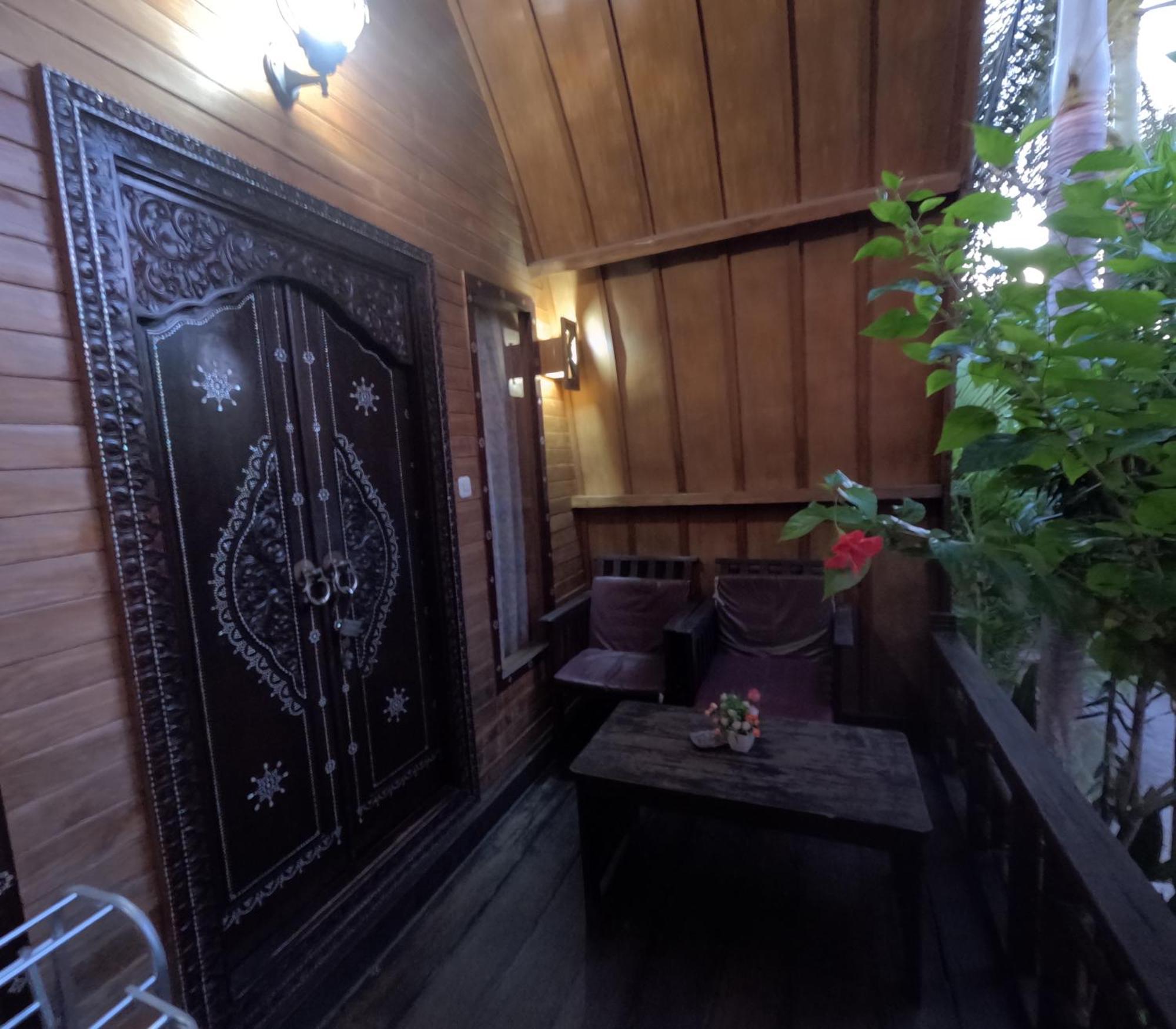 Banana Leaf Bungalow Гили Траванган Экстерьер фото